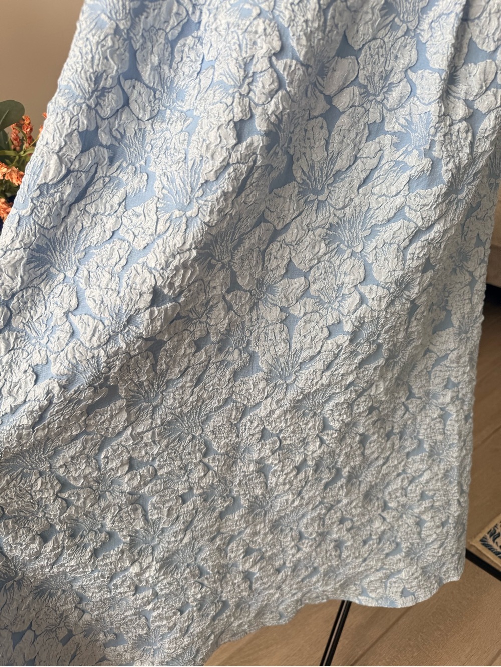 SHEIN / Floreya Light Blue Floral Textured Midi Dress • Size Medium - Picture 6 of 6